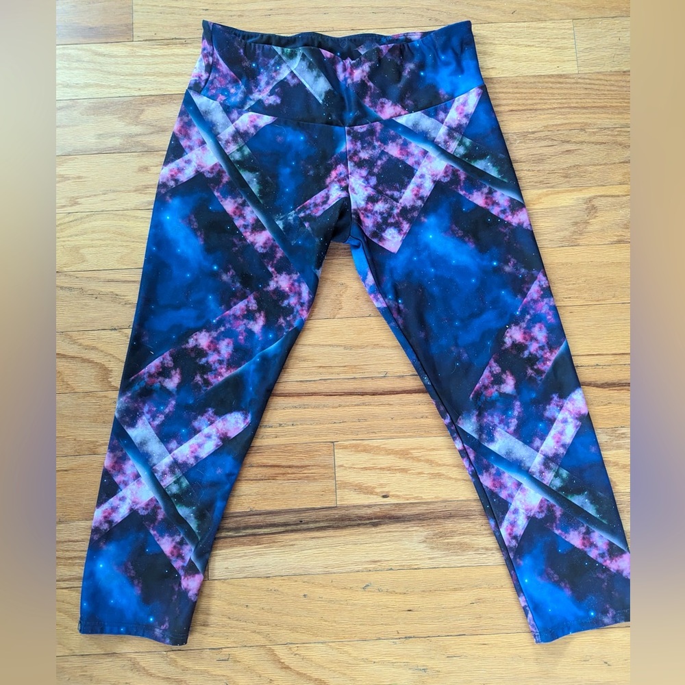 Blue and pick galaxy yoga pants capri
